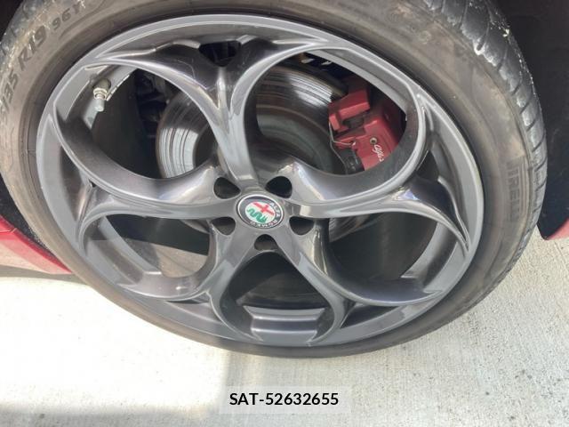 ALFA ROMEO Giulia 2021-12 8625597-8