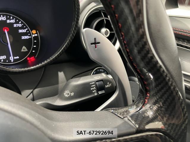 ALFA ROMEO Giulia 2017-12 8878476-9