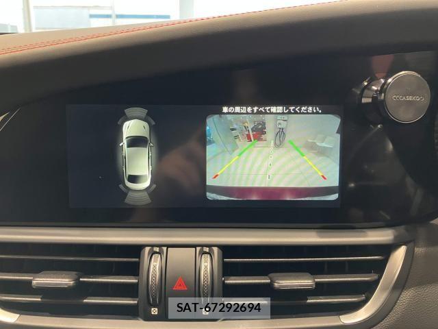 ALFA ROMEO Giulia 2017-12 8878476-11