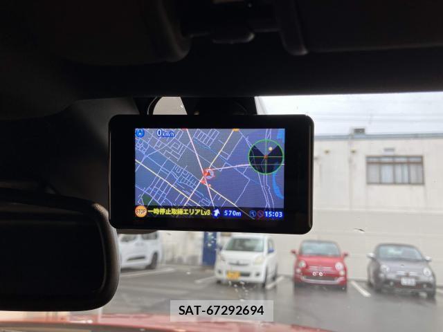 ALFA ROMEO Giulia 2017-12 8878476-15