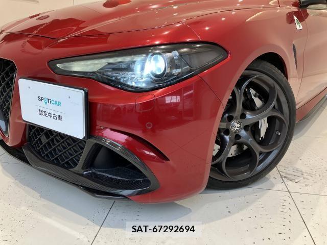 ALFA ROMEO Giulia 2017-12 8878476-1