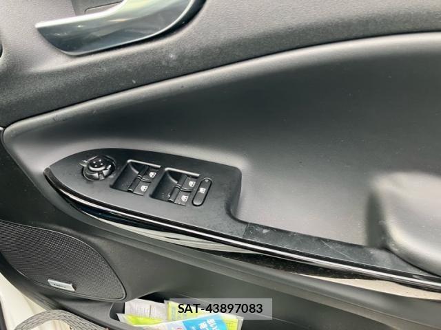 ALFA ROMEO GIULIETTA 2012-10 1311470-8