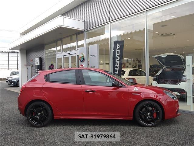 ALFA ROMEO GIULIETTA 2019-12 1657062-3