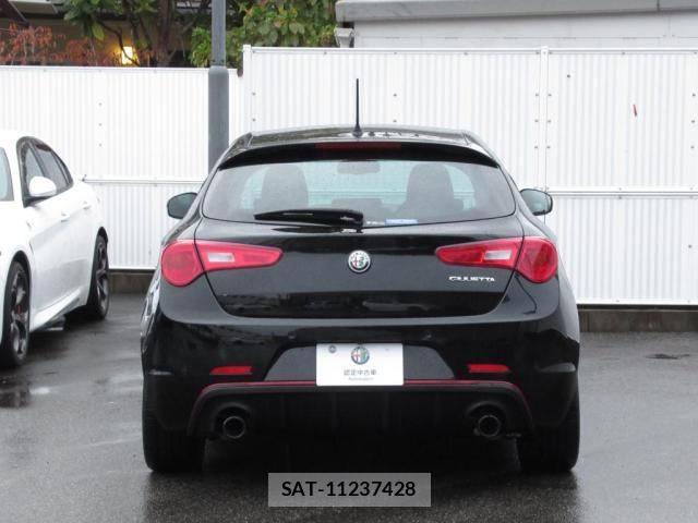ALFA ROMEO GIULIETTA 2020-12 3355048-10