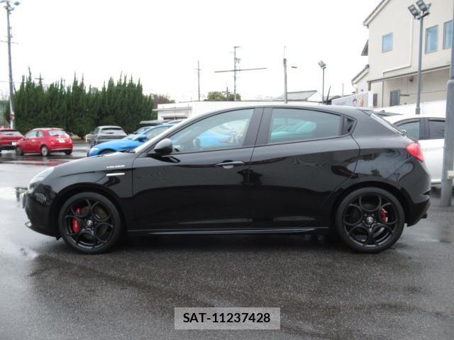 ALFA ROMEO GIULIETTA 2020-12 3355048-12
