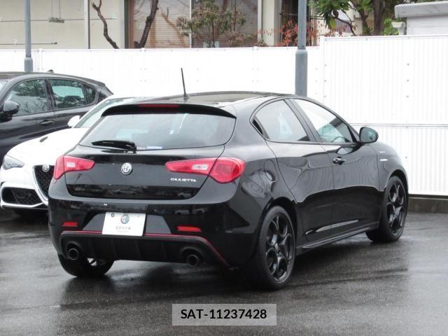 ALFA ROMEO GIULIETTA 2020-12 3355048-15
