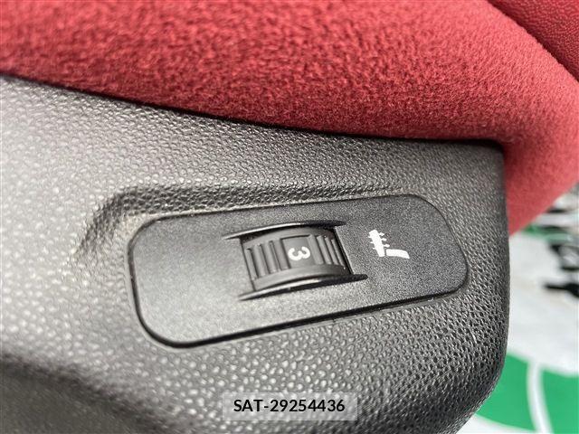 ALFA ROMEO GIULIETTA 2015-02 4585779-18