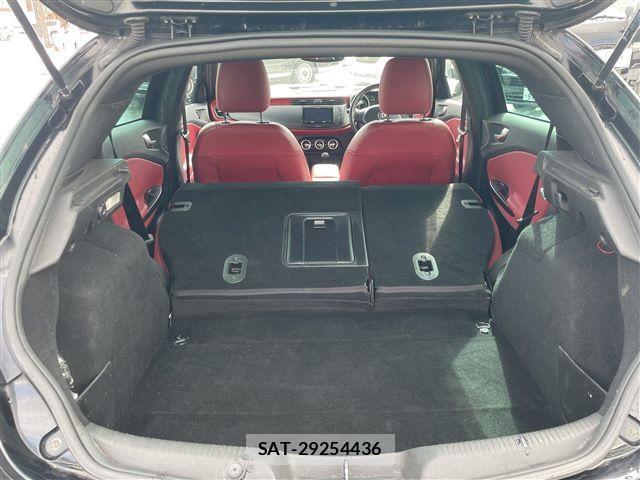 ALFA ROMEO GIULIETTA 2015-02 4585779-22
