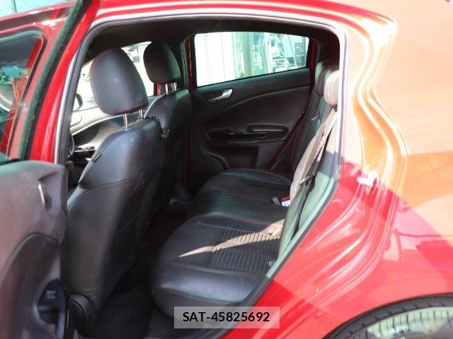 ALFA ROMEO GIULIETTA 2013-02 5859202-9