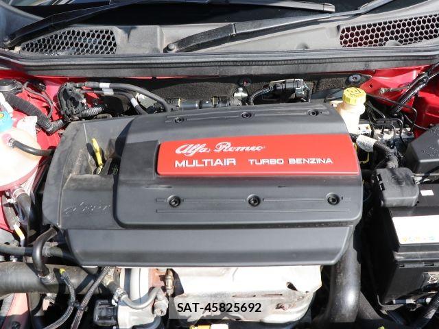 ALFA ROMEO GIULIETTA 2013-02 5859202-17