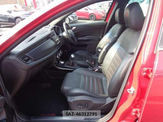 ALFA ROMEO GIULIETTA 2013-03 6008224-11