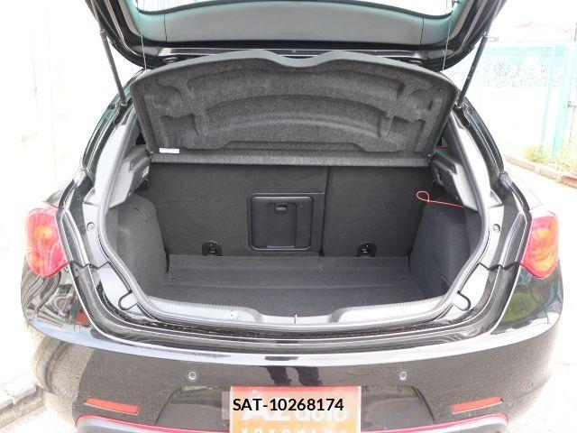 ALFA ROMEO GIULIETTA 2019-01 6008222-12