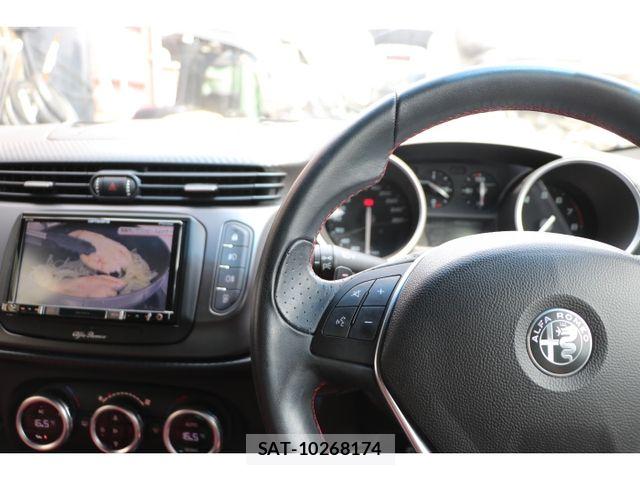 ALFA ROMEO GIULIETTA 2019-01 6008222-3