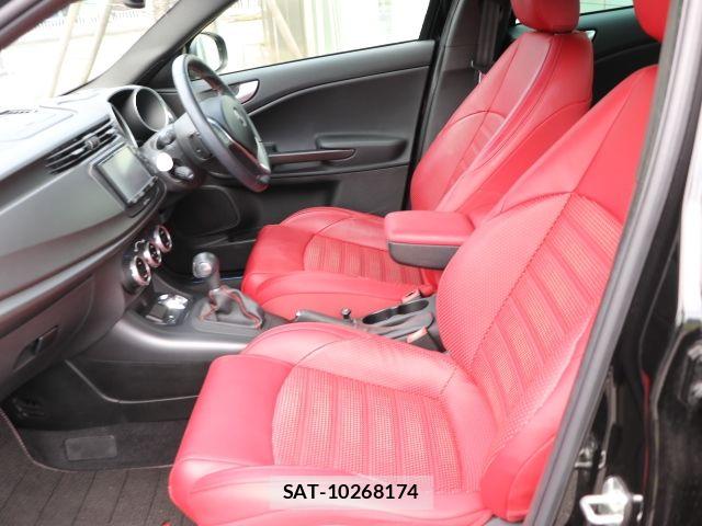 ALFA ROMEO GIULIETTA 2019-01 6008222-6