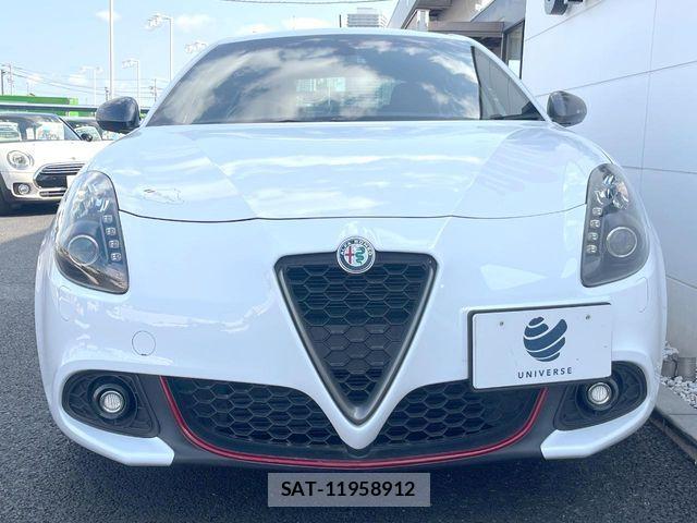 ALFA ROMEO GIULIETTA 2017-11 6494519-14