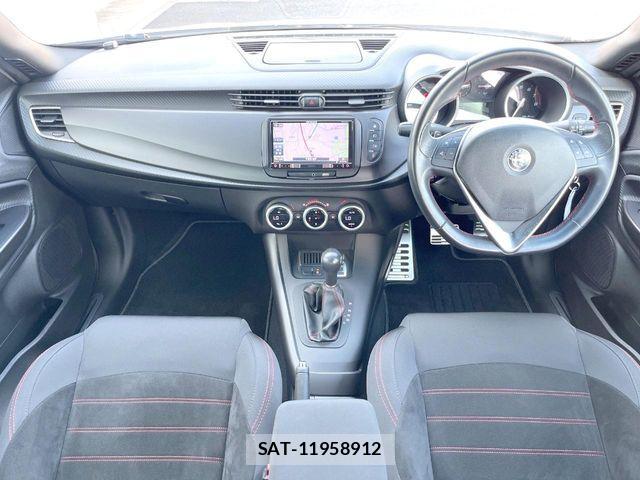 ALFA ROMEO GIULIETTA 2017-11 6494519-1
