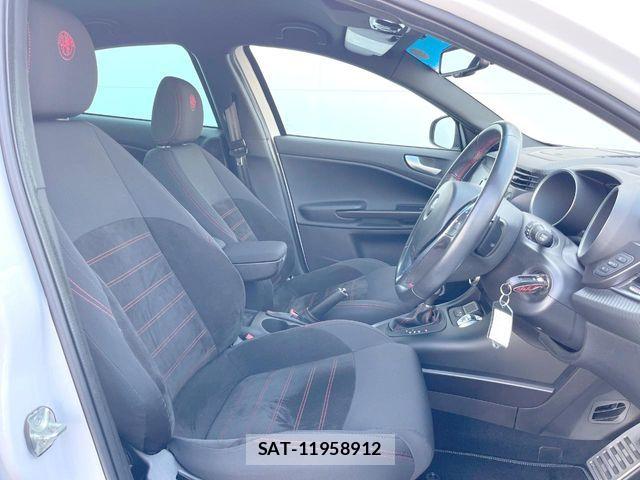 ALFA ROMEO GIULIETTA 2017-11 6494519-8