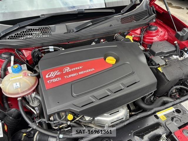 ALFA ROMEO GIULIETTA 2017-05 6610249-9