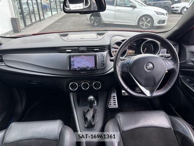 ALFA ROMEO GIULIETTA 2017-05 6610249-15
