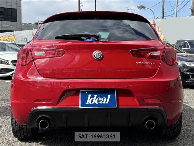 ALFA ROMEO GIULIETTA 2017-05 6610249-5