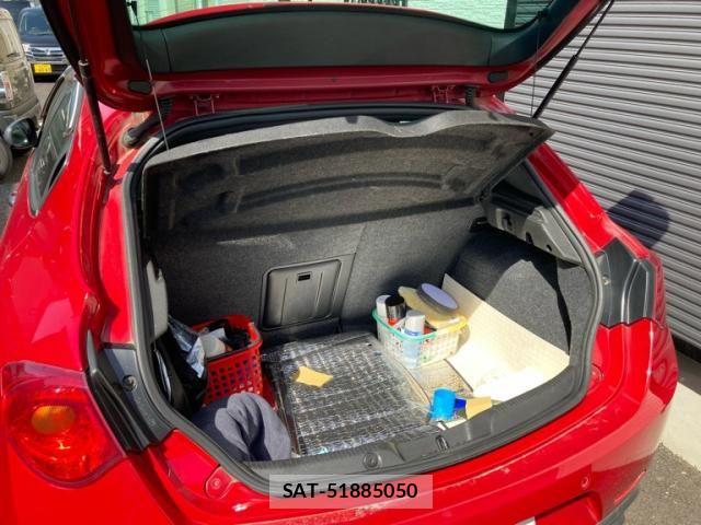 ALFA ROMEO GIULIETTA 2013-09 6669989-16
