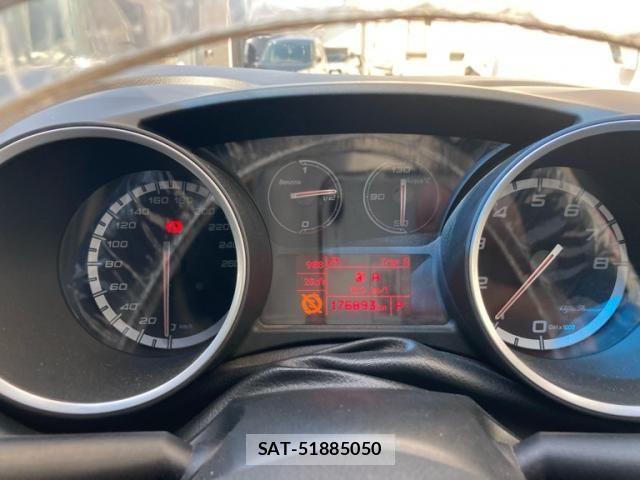ALFA ROMEO GIULIETTA 2013-09 6669989-23