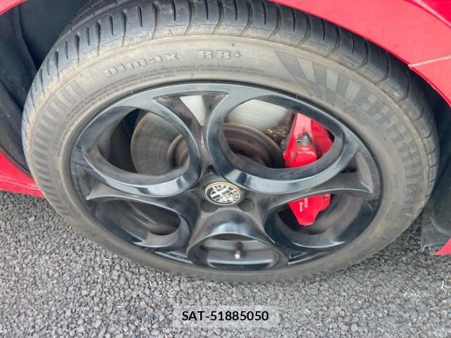 ALFA ROMEO GIULIETTA 2013-09 6669989-4