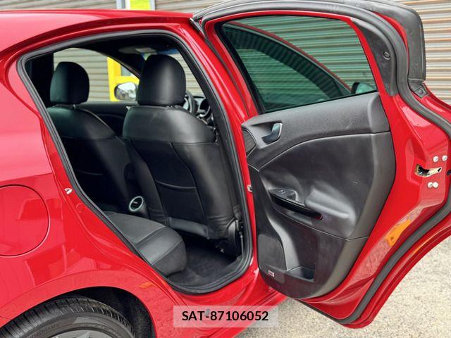 ALFA ROMEO GIULIETTA 2013-03 6674787-14