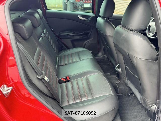ALFA ROMEO GIULIETTA 2013-03 6674787-15