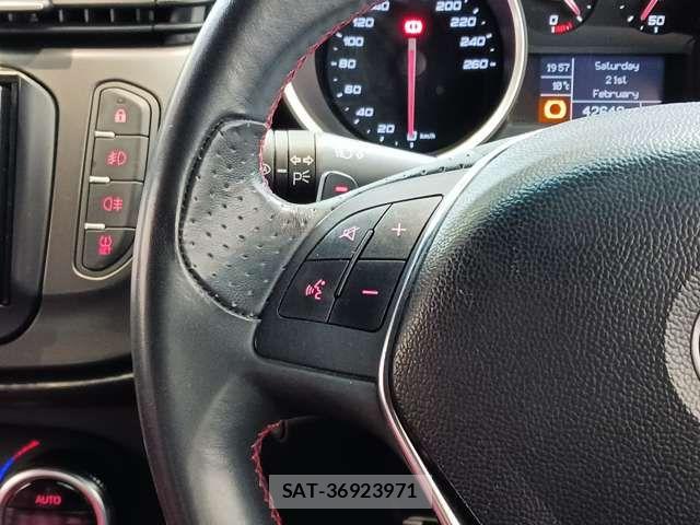 ALFA ROMEO GIULIETTA 2021-05 7214046-13
