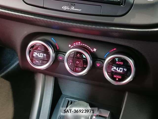 ALFA ROMEO GIULIETTA 2021-05 7214046-16