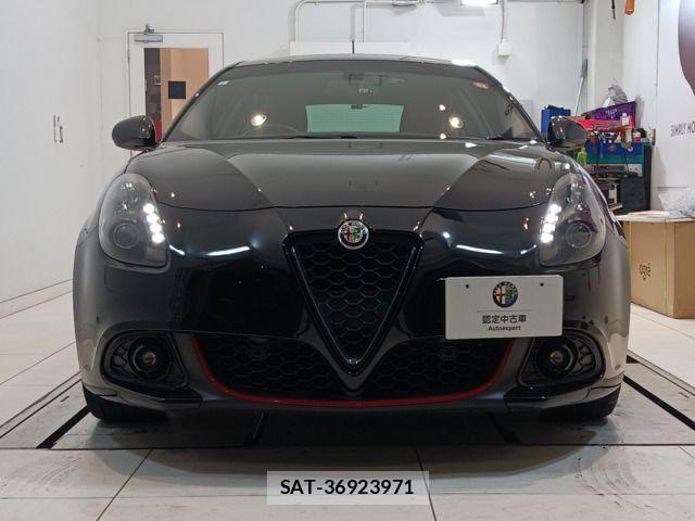 ALFA ROMEO GIULIETTA 2021-05 7214046-1