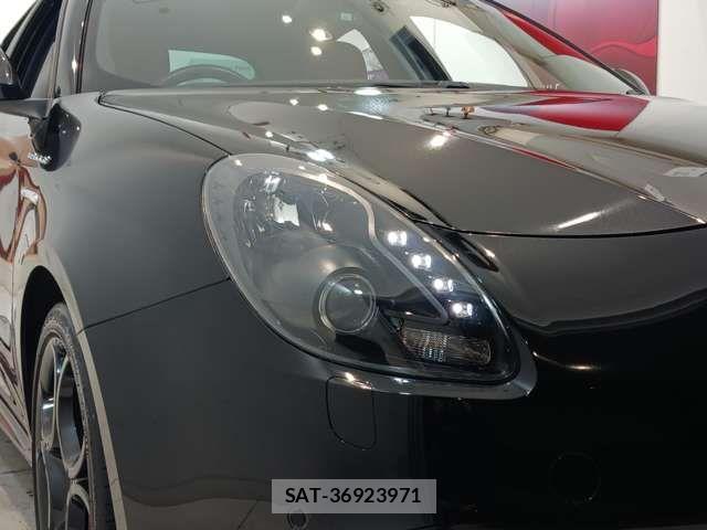 ALFA ROMEO GIULIETTA 2021-05 7214046-7