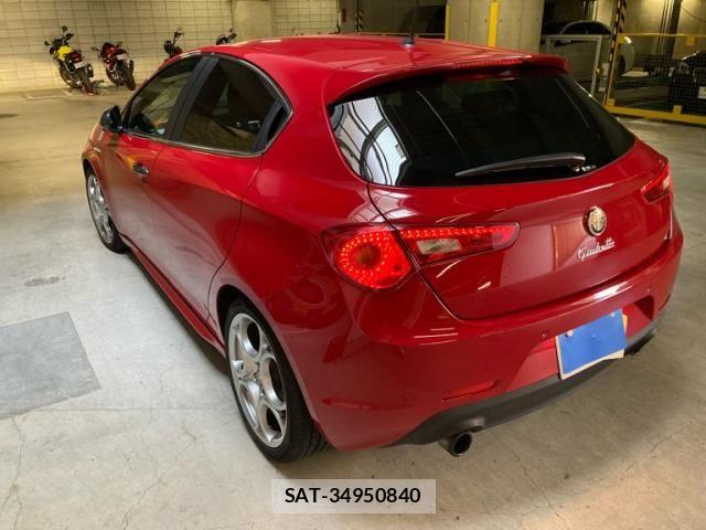 ALFA ROMEO GIULIETTA 2015-11 7249643-3