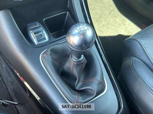 ALFA ROMEO GIULIETTA 2012-02 7325213-13