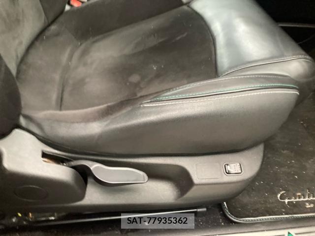 ALFA ROMEO GIULIETTA 2015-07 7356620-13