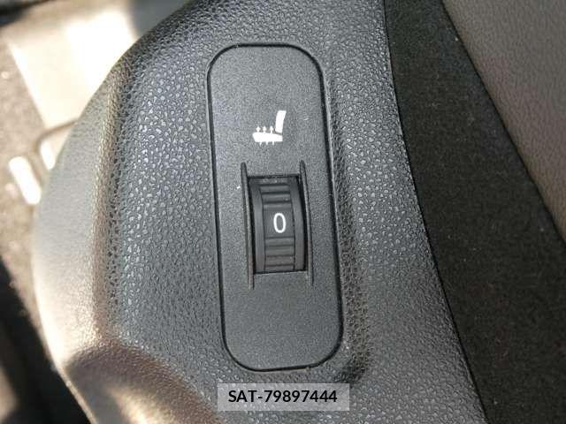 ALFA ROMEO GIULIETTA 2017-08 7499297-4