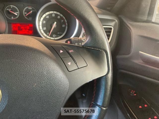 ALFA ROMEO GIULIETTA 2012-07 7499299-20