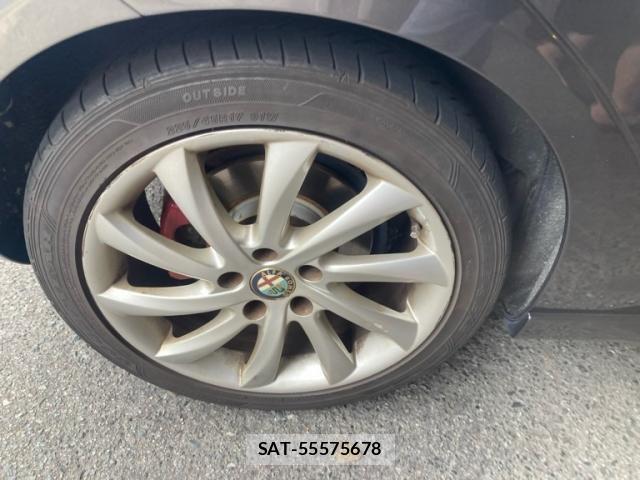 ALFA ROMEO GIULIETTA 2012-07 7499299-4
