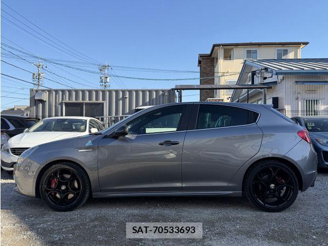 ALFA ROMEO GIULIETTA 2015-09 7720031-6