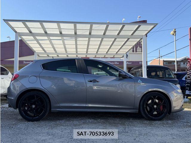 ALFA ROMEO GIULIETTA 2015-09 7720031-7