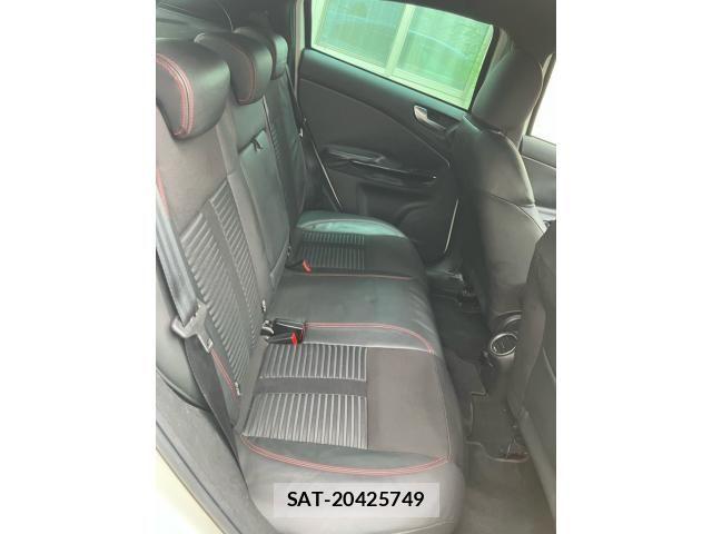 ALFA ROMEO GIULIETTA 2012-03 7875077-13