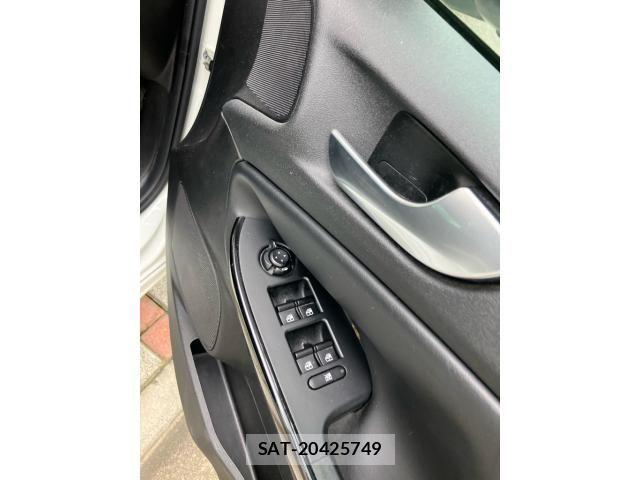 ALFA ROMEO GIULIETTA 2012-03 7875077-15