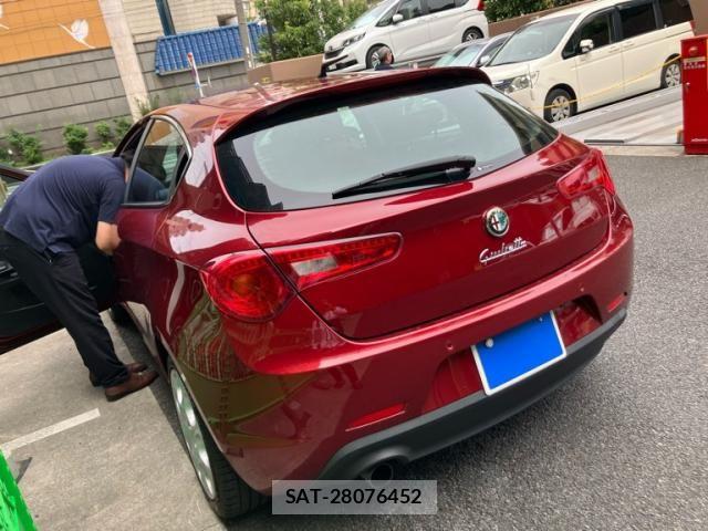 ALFA ROMEO GIULIETTA 2014-05 8034214-10