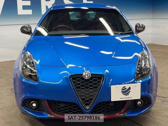 ALFA ROMEO GIULIETTA 2019-03 8072655-14