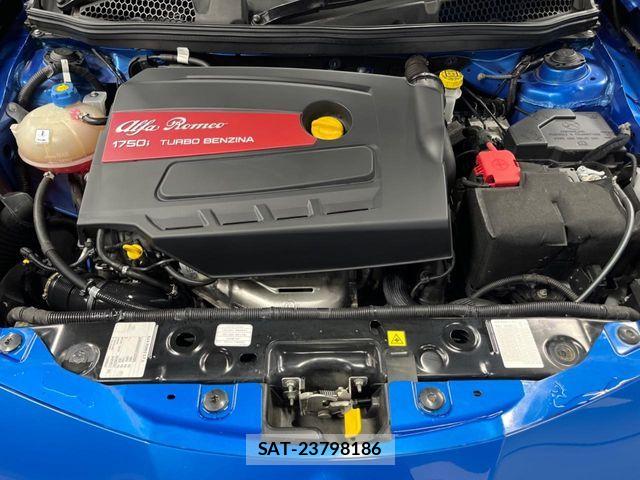 ALFA ROMEO GIULIETTA 2019-03 8072655-18
