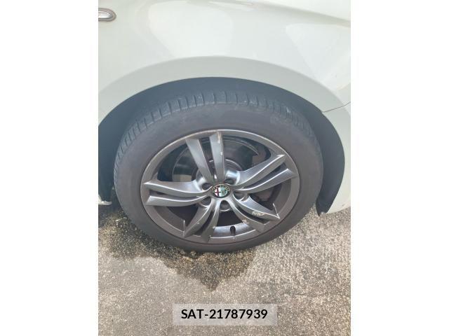 ALFA ROMEO GIULIETTA 2015-03 8097716-27