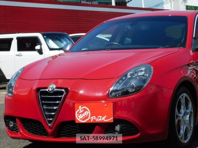 ALFA ROMEO GIULIETTA 2012-07 8128598-8