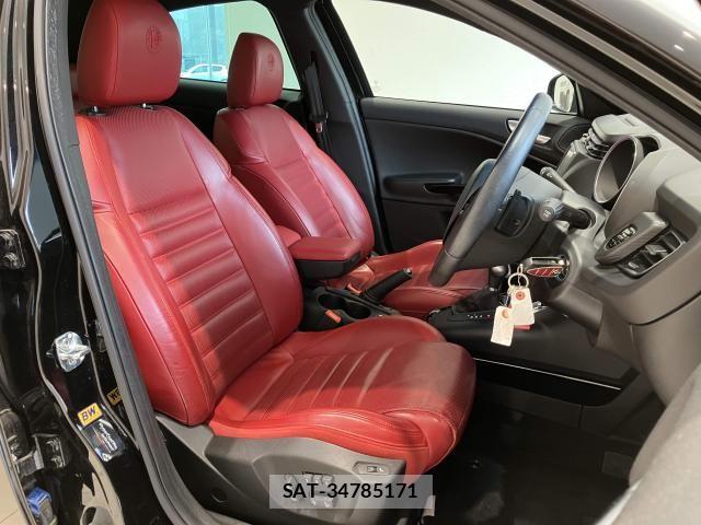 ALFA ROMEO GIULIETTA 2013-03 8128588-11