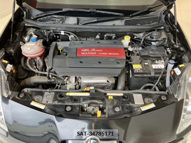 ALFA ROMEO GIULIETTA 2013-03 8128588-14
